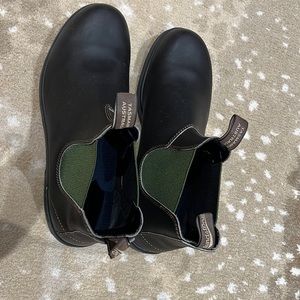 Blundstone men’s brown boots from Australia in UK size 13, US size 14